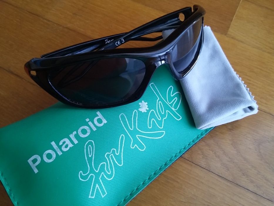 Óculos de sol Seen para criança como novos