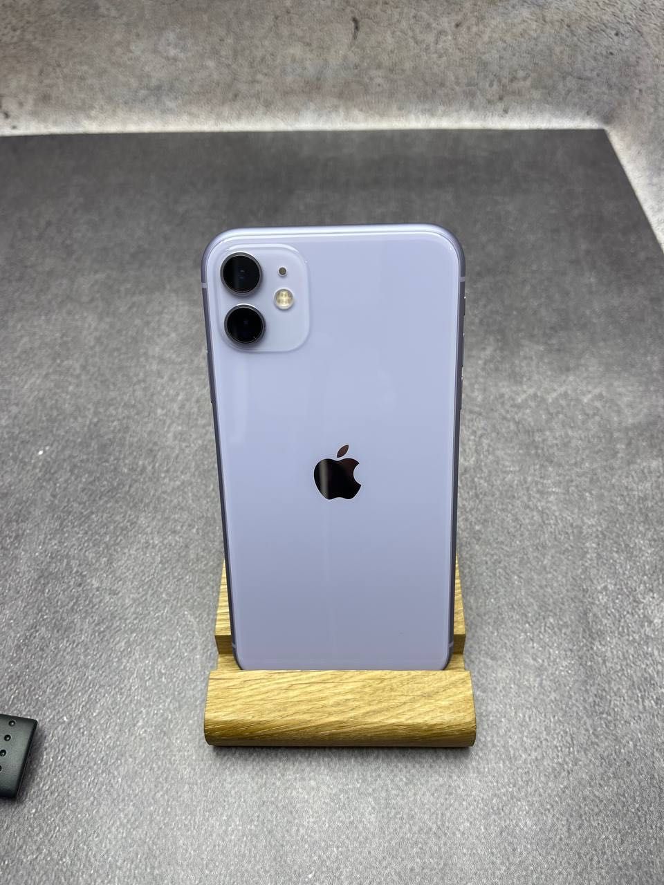 Apple iPhone 11 64ГБ Purple Ідеальний / Відмінний стан (Б/У)