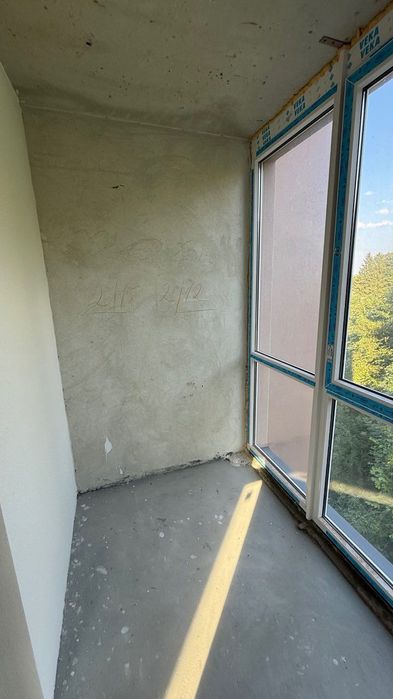 Продаж чудової 2-к квартири/Очеретяна, 11