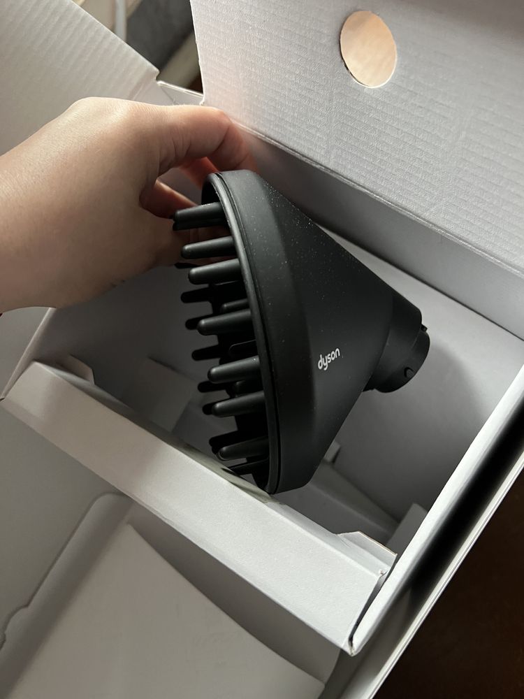 Подарунок Новий запакований Оригінал Стайлер Фен Дайсон Рожевий Dyson