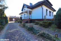 Dom, Brzeg Dolny