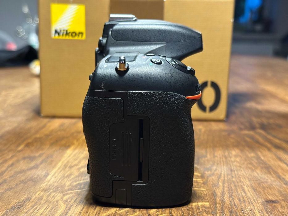 Nikon D750, pełna klatka, stan idealny, przebieg tylko 11,6 tys