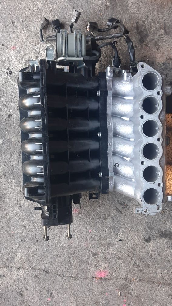 Kolektor ssący 3.0b v6 6b31 Mitsubishi Outlander