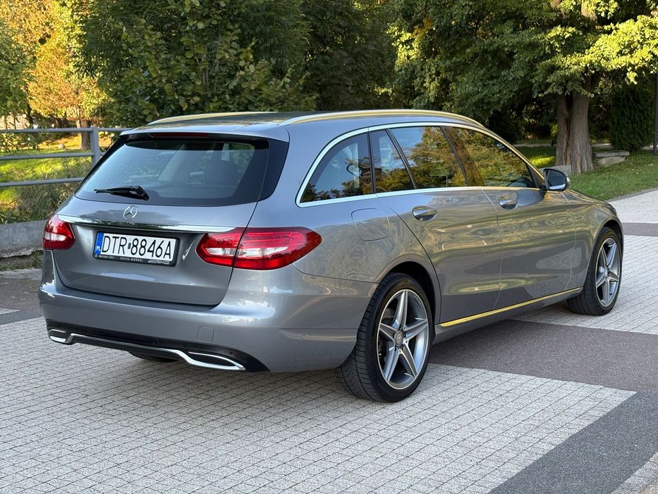 Mercedes-Benz Klasa C Serwis ASO**Super Stan**Automat**Avangarde**