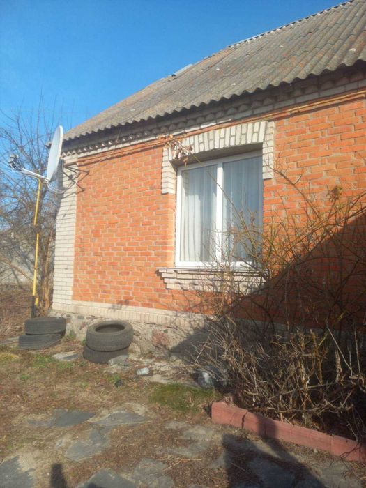 Продається будинок з ділянкою в смт. Стрижавка 6828