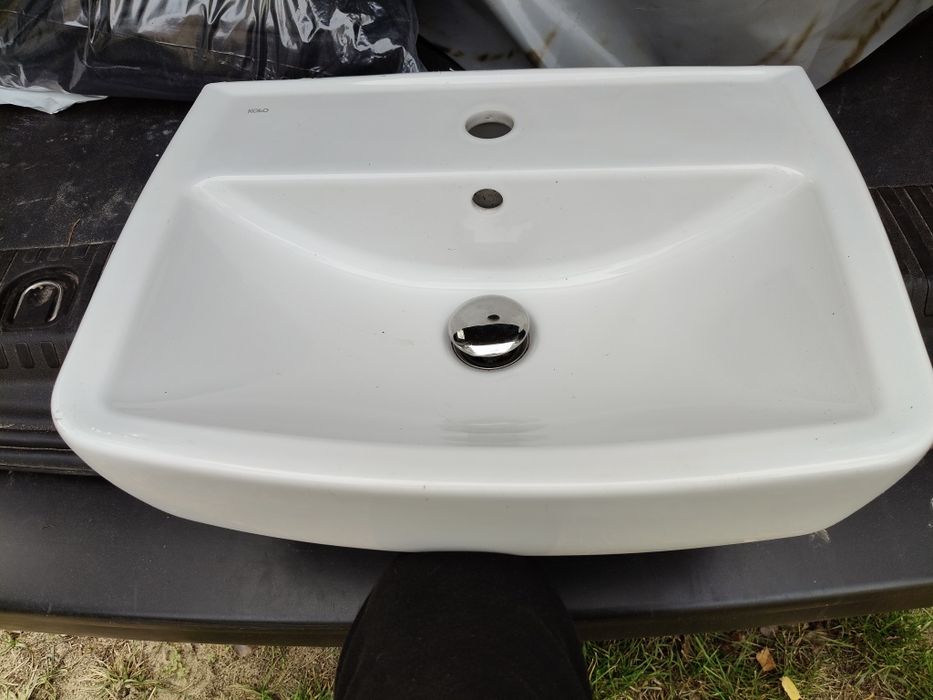 Umywalka 50 cm z korkiem Klick