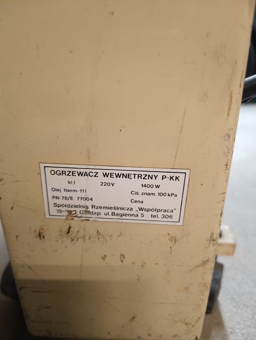Grzejnik olejak, ogrzewacz wewnętrzny