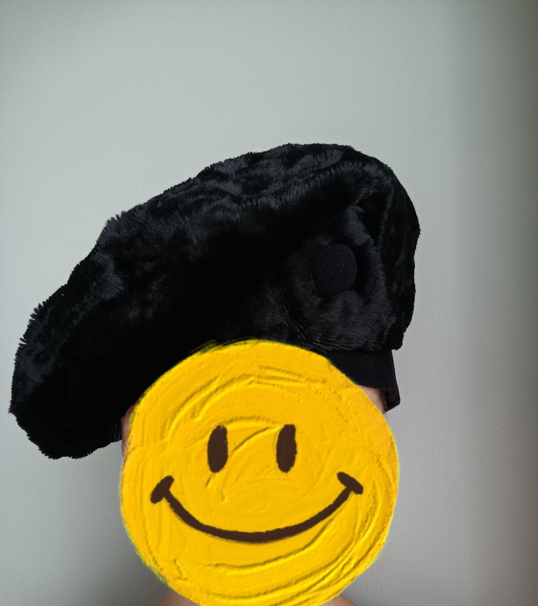 Welurowy kapelusz czapka kaszkiet czarny vintage uniwesalny
Stan bardz
