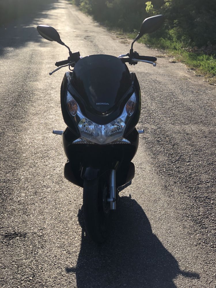 Продам HONDA PCX125