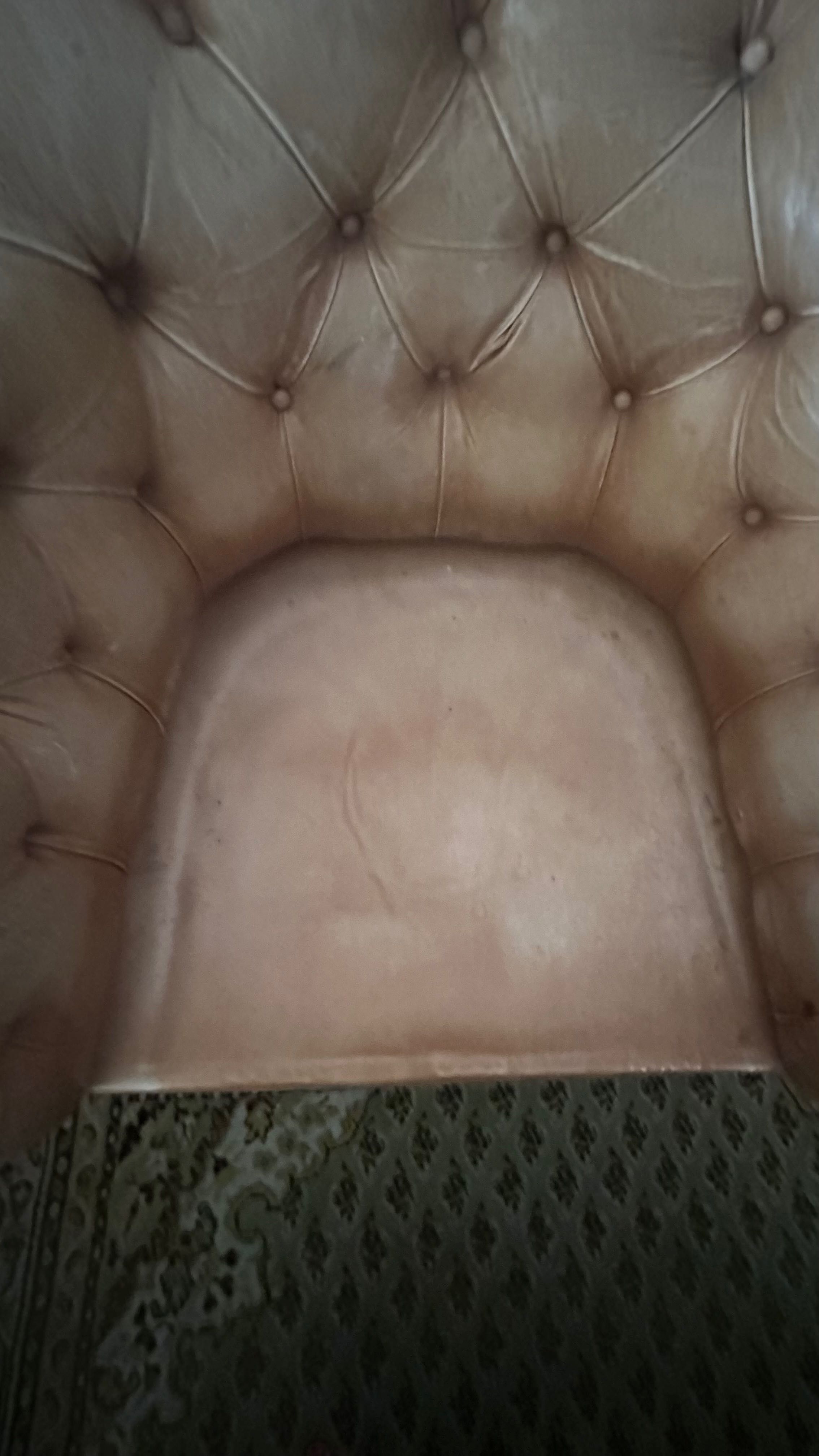 Conjunto sofá +duas poltronas