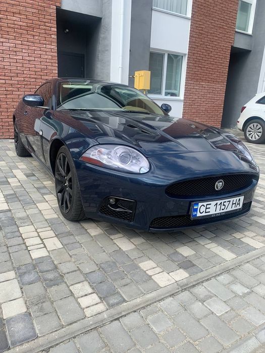 Ягуар XKR можливий обмін на нерухомість або позашляховик