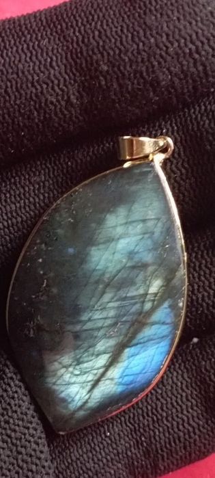 Кулон с натуральным камнем Лабрадор
