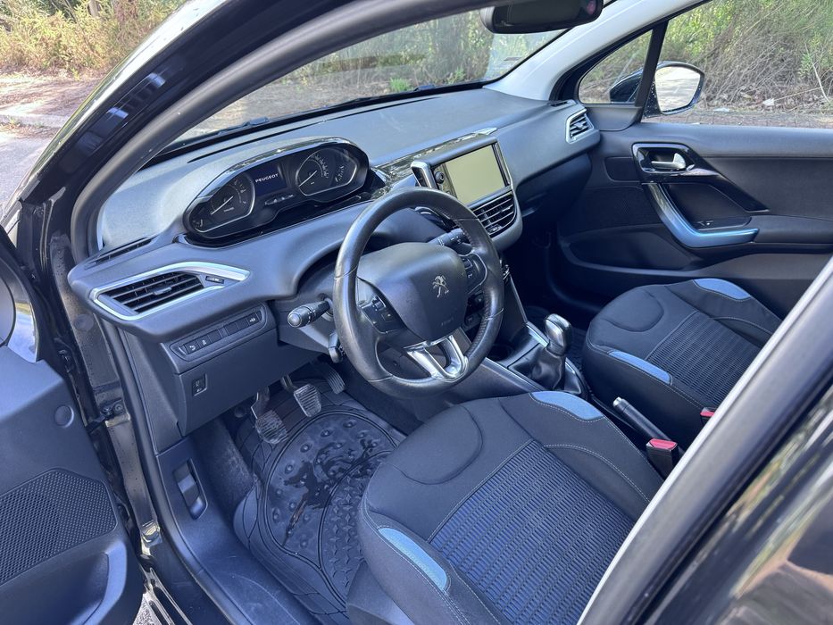 Peugeot 208 1.2 Allure