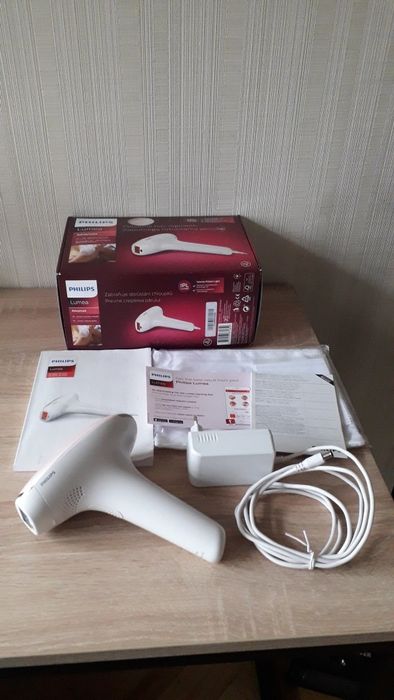 Фотоепілятор Philips Lumea advanced