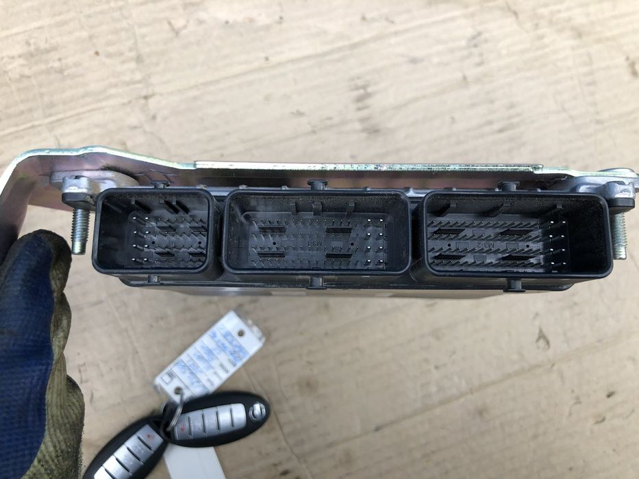 Комплект ЭБУ Nissan  Rogue T 33 SL  21г эбу блок управления  Рог Т33
