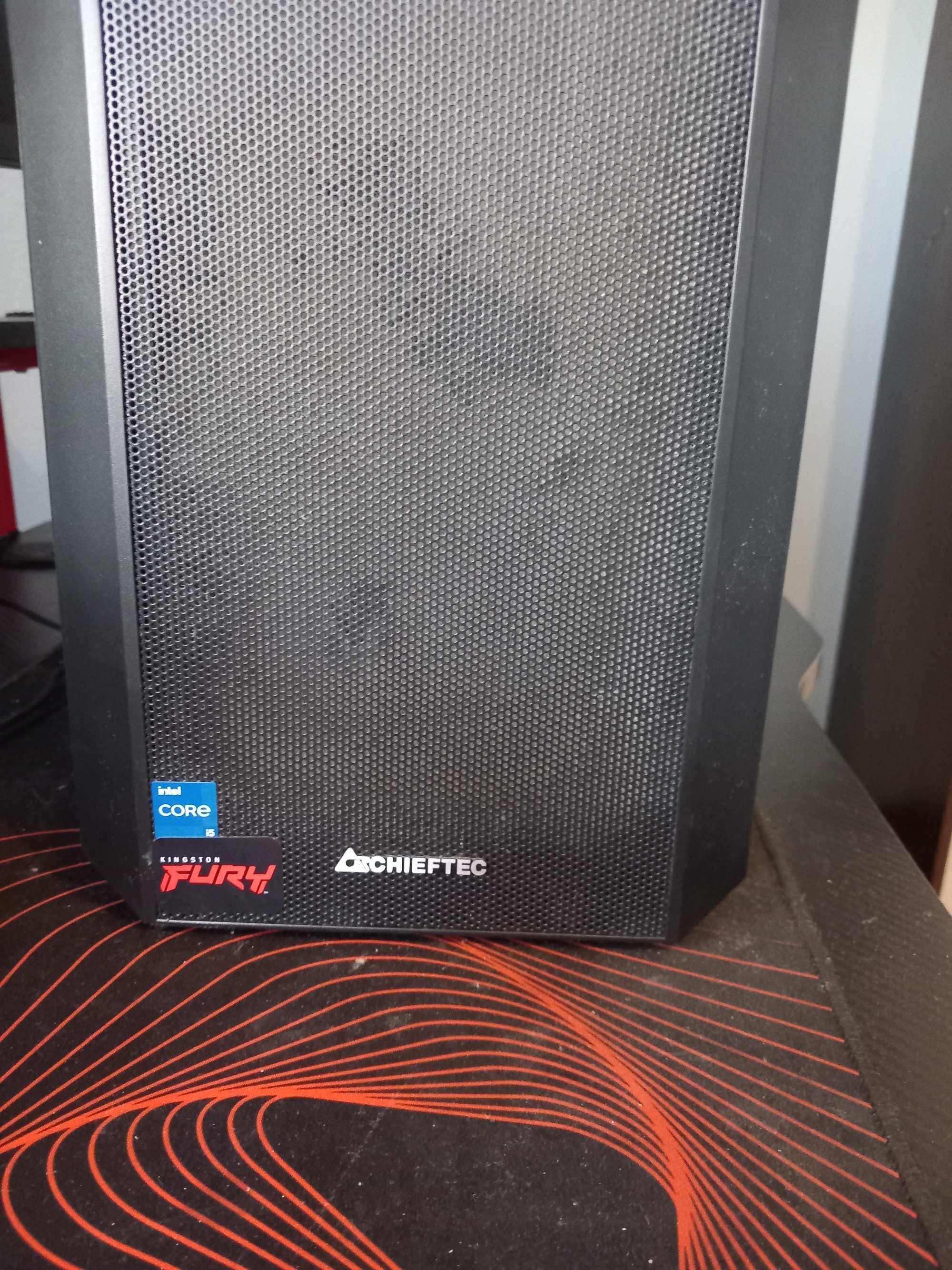 Komputer stacjonarny gamingowy INTEL i5 13 generacji komplet.