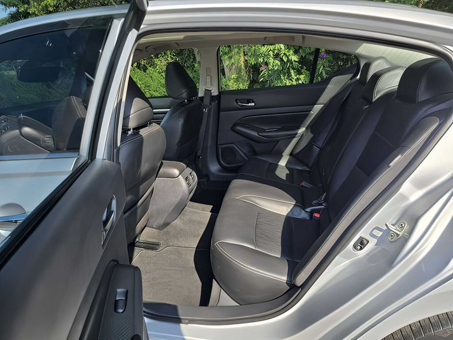 Nissan Altima      2019