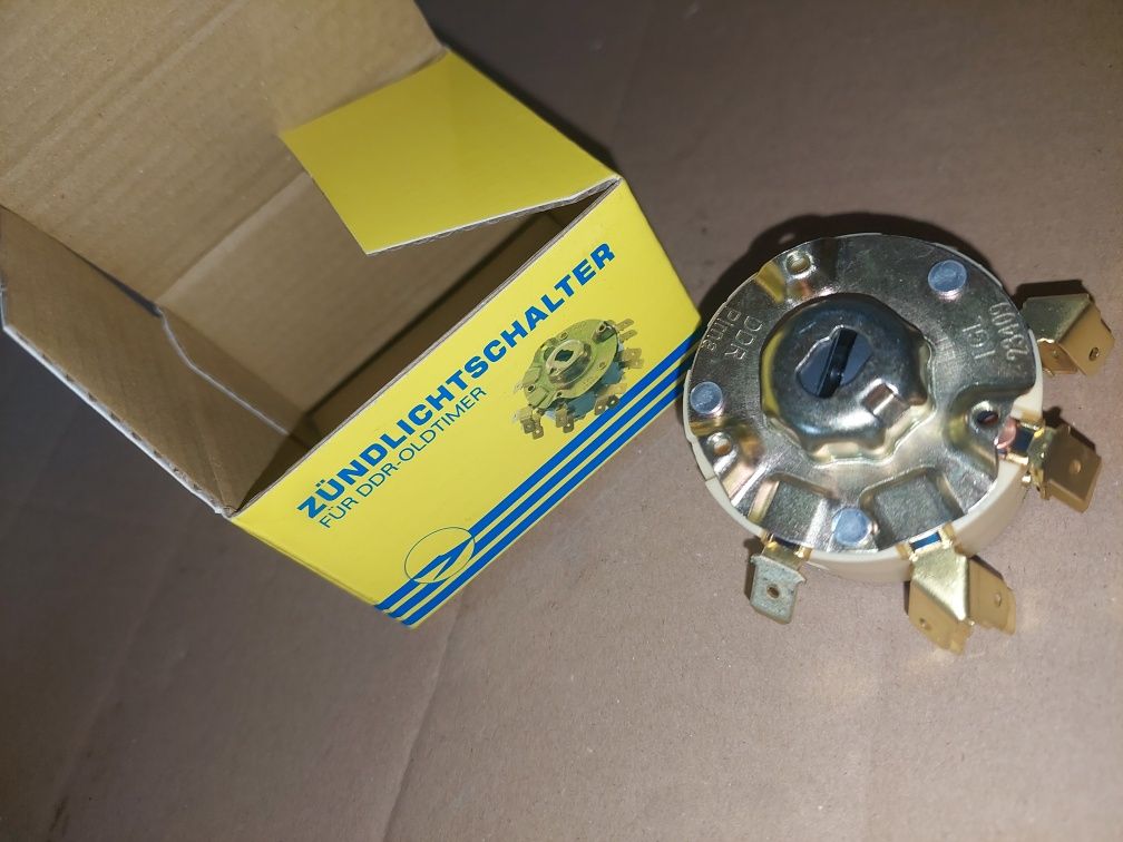 Nowa ddr stacyjka zapłonu rama/silnik simson s51