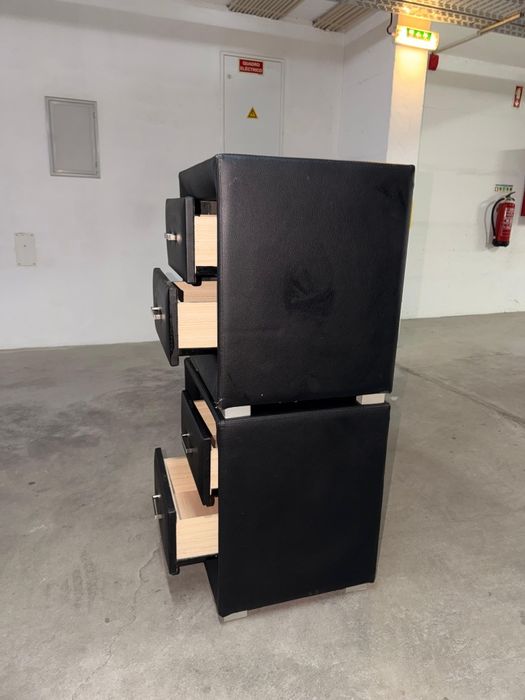 2 Mesas de cabeceira