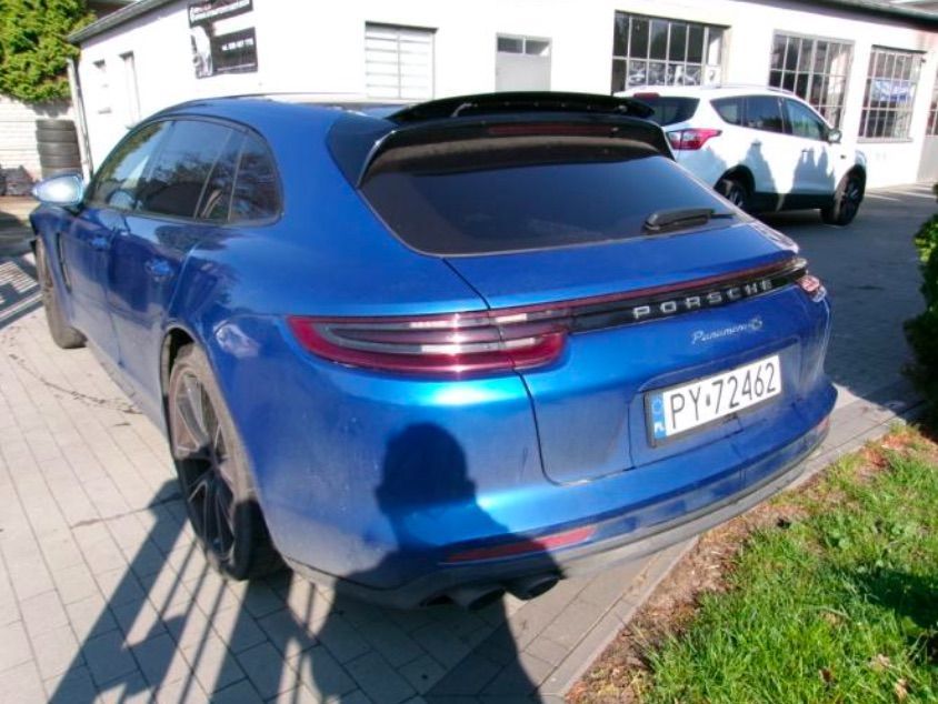 Porsche Panamera Panamera 4S - Lekko Uszkodzona - Pali, jeździ