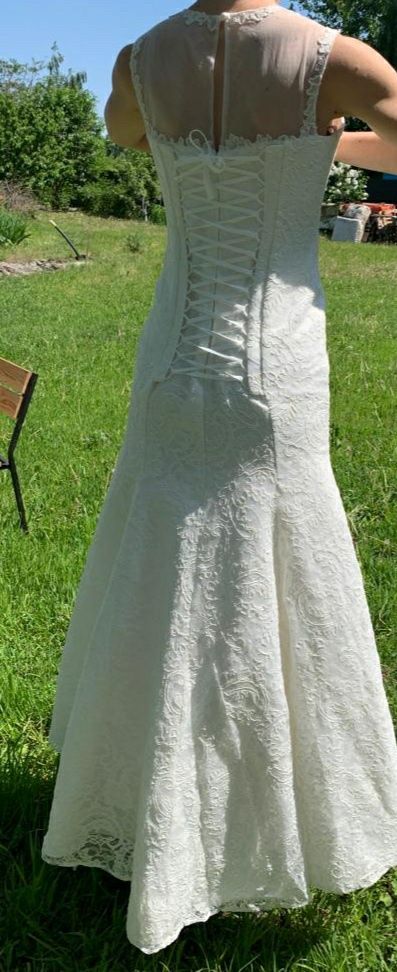 Весільна сукня, розмір  М