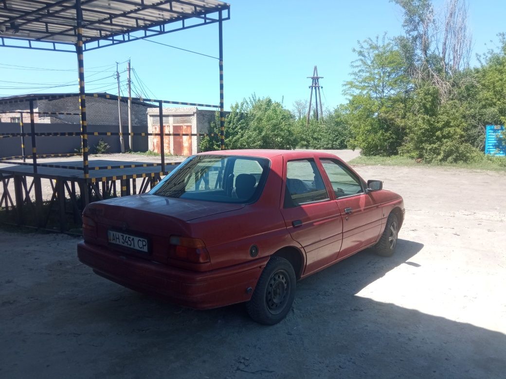 Ford Orion 1992, 1.6 i 16v (105 лс)