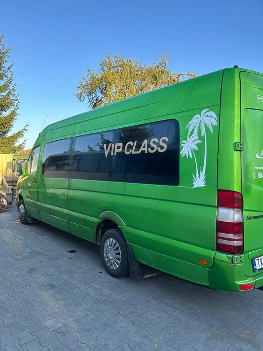 Autobus sprinter 519