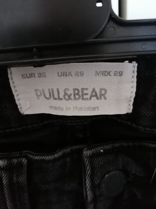 Spodnie dżinsowe młodzieżowe Pull and bear