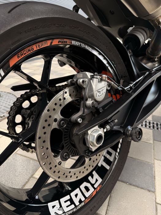 Мотоцикл KTM 790 Duke