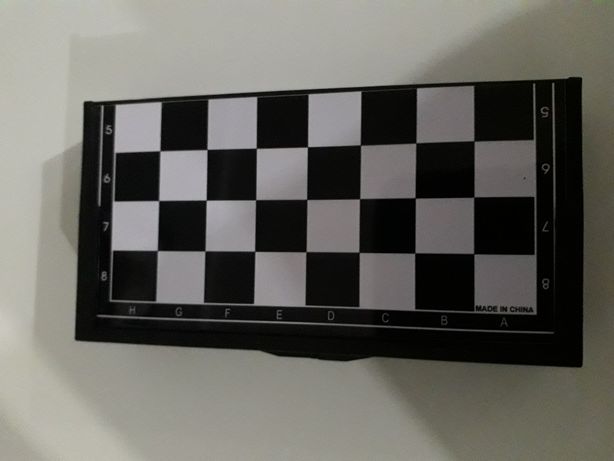 Mini szachy, warcaby na magnes podróżne /NOWE/
