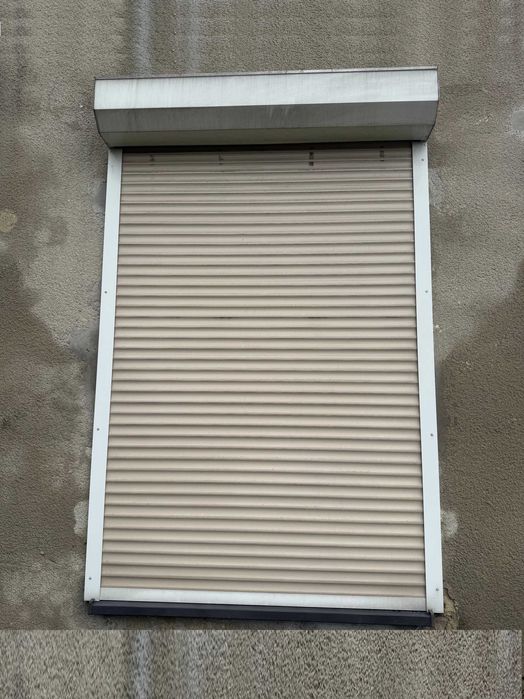 Roleta bramowa z napędem elektr.