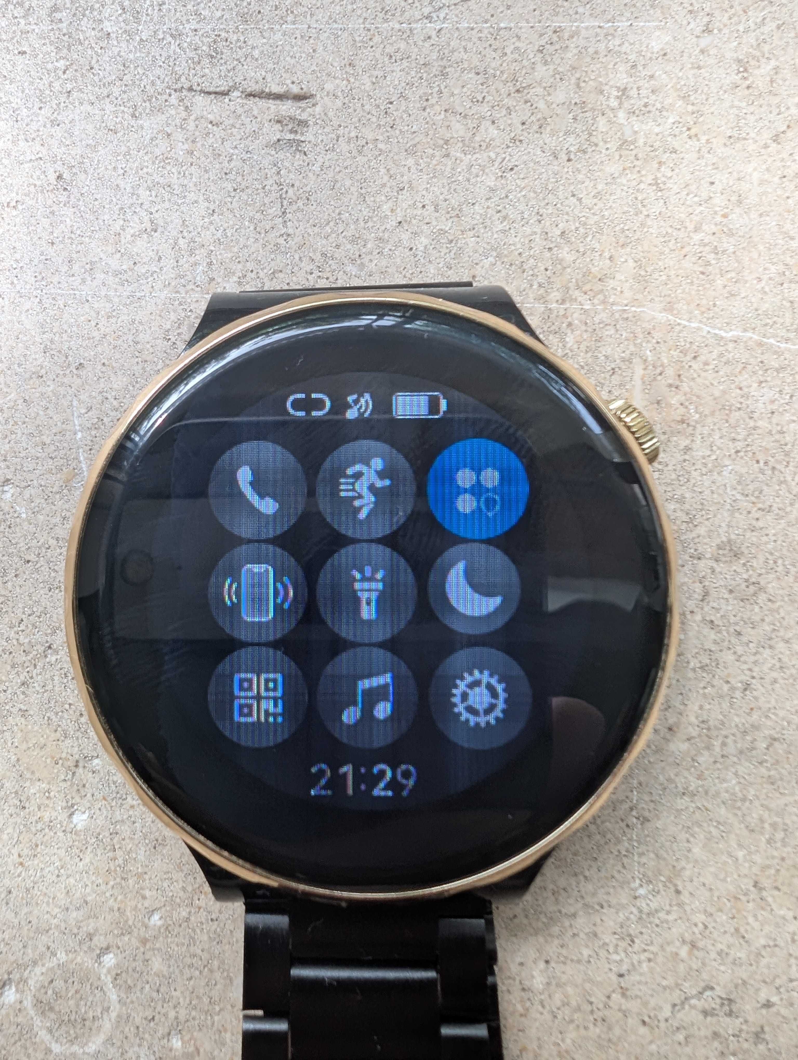 Smartwatch HW52 WE Preto c/defeito