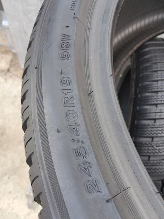 Резина зимова, 245/40 R19 Bridgestone Blizzak LM005 (арт. 13649)