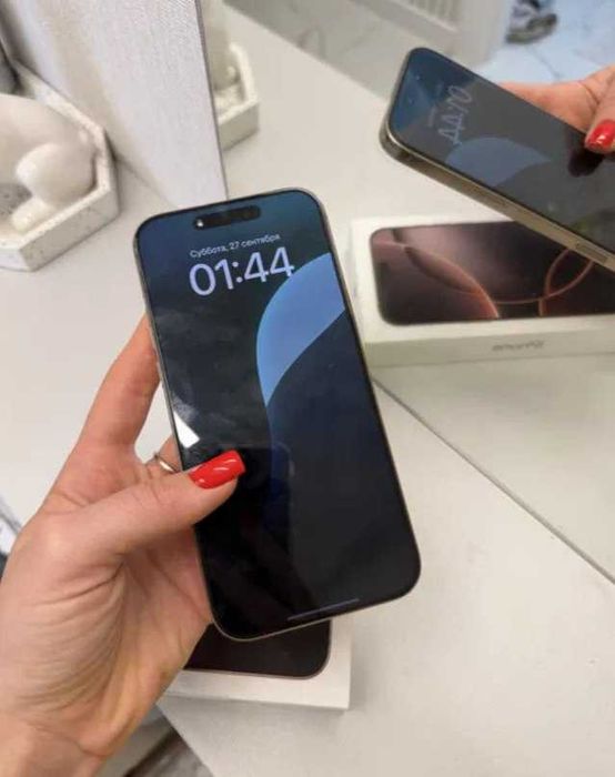 iPhone 16 Pro Max 512 гб gold
