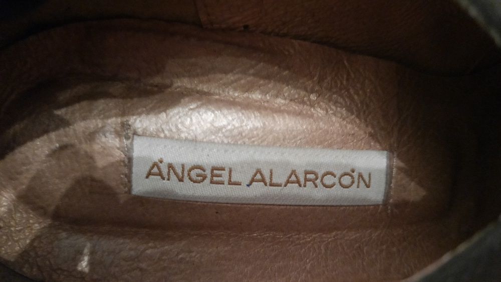 Sapatos senhora 38 em mto com estado "Angel Alarcon"