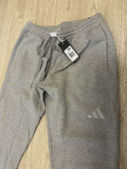 Спортивні штани ALL SZN Fleece IY4148 adidas