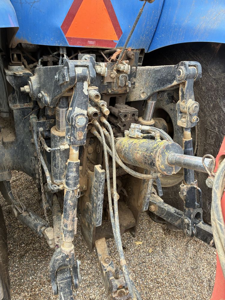 Trator New Holland T8050