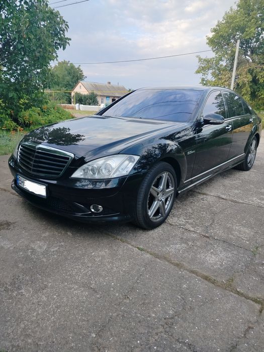 Mercedes -Benz S-Class
