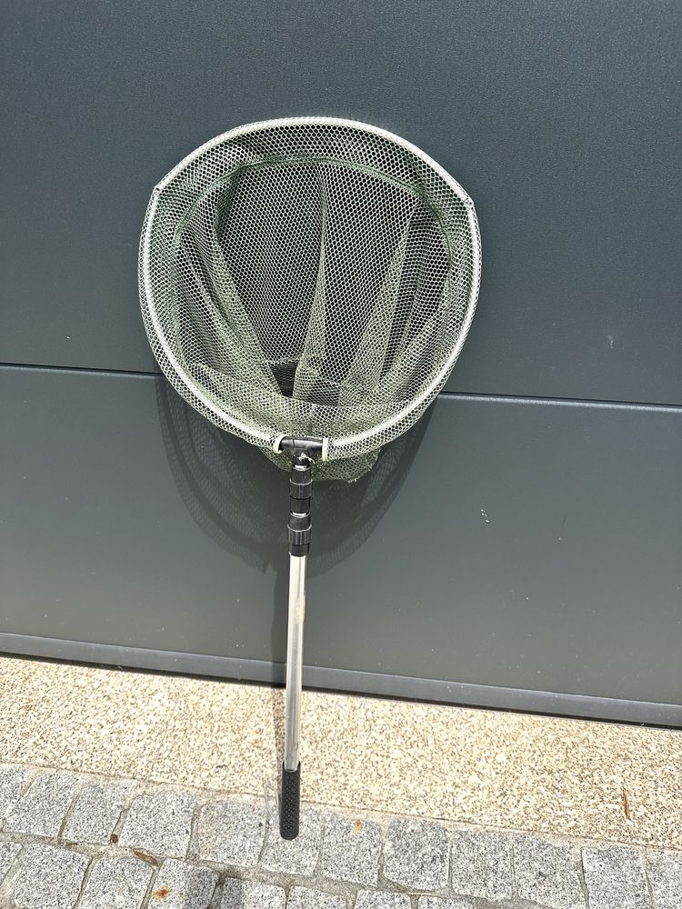 Rede extensivel para limpeza de piscina