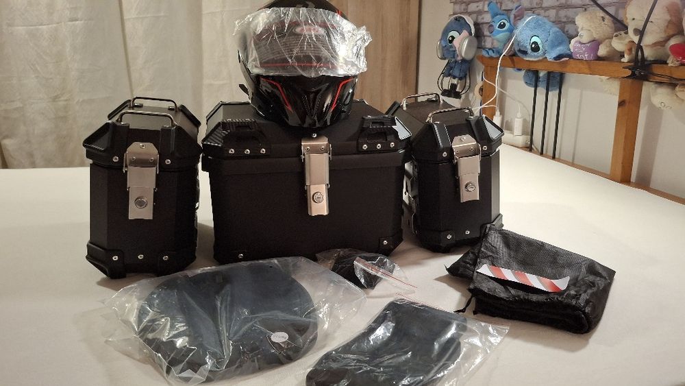 Malas laterais e traz para moto