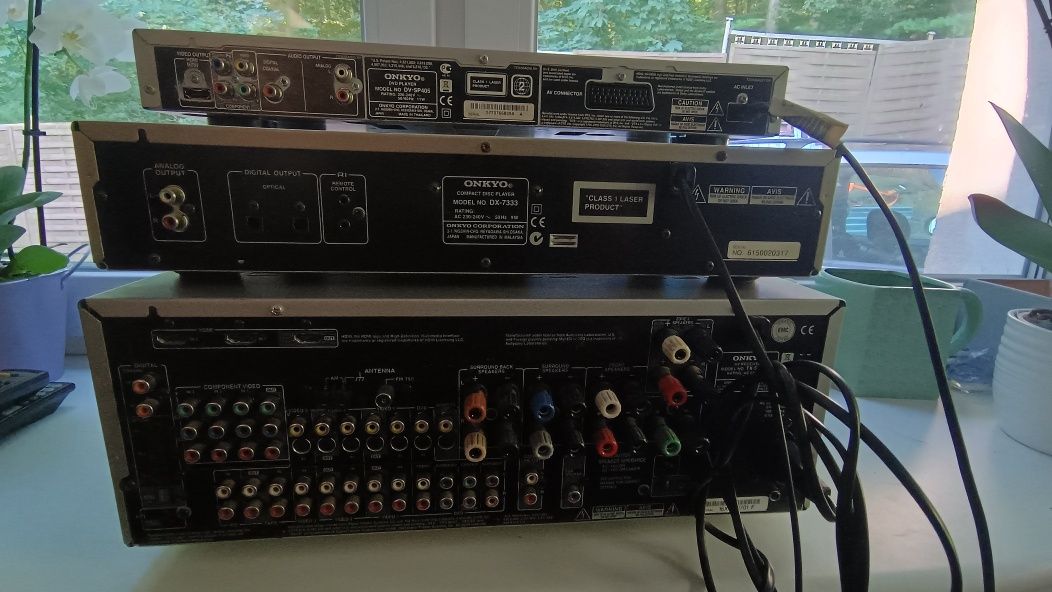 ONKYO amplituner, cd, dvd.