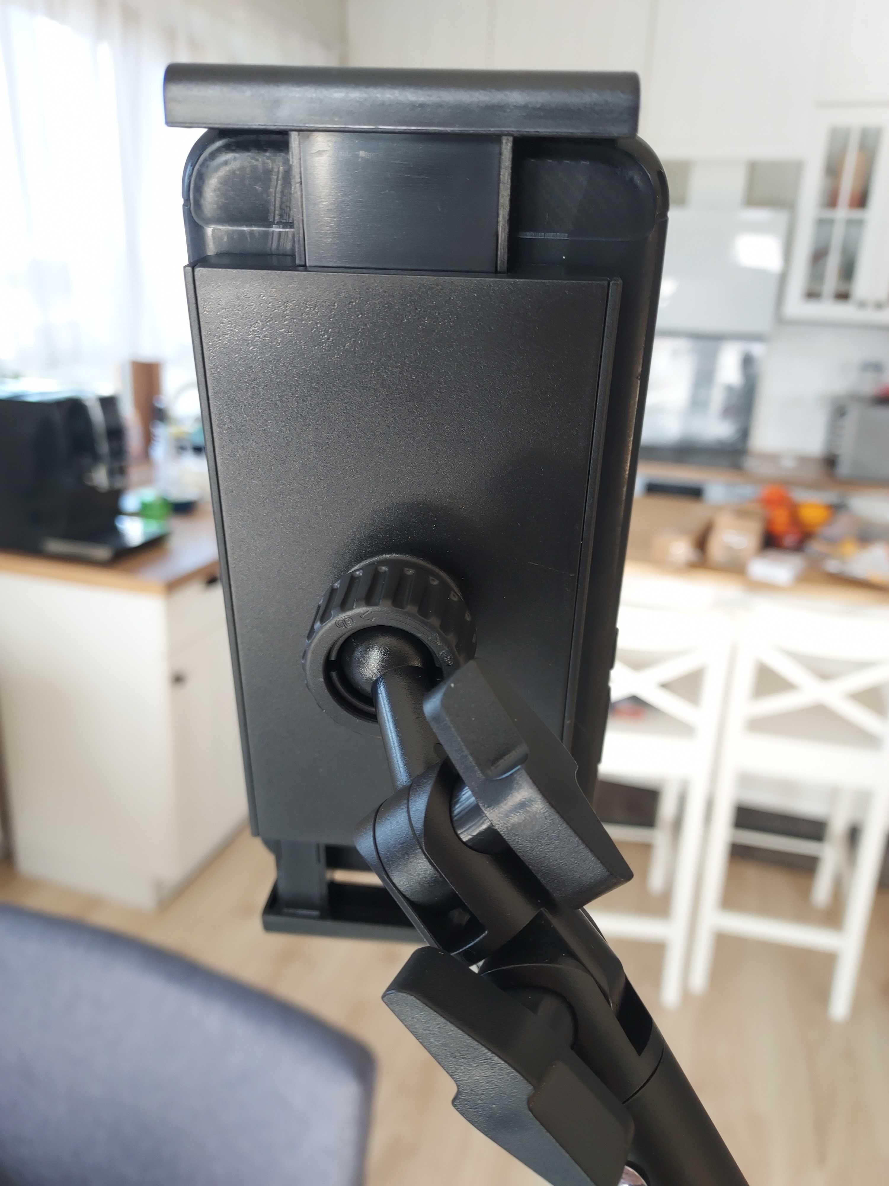 Uchwyt biurkowy do tabletu/smartfona – stabilny, regulowany, mocny