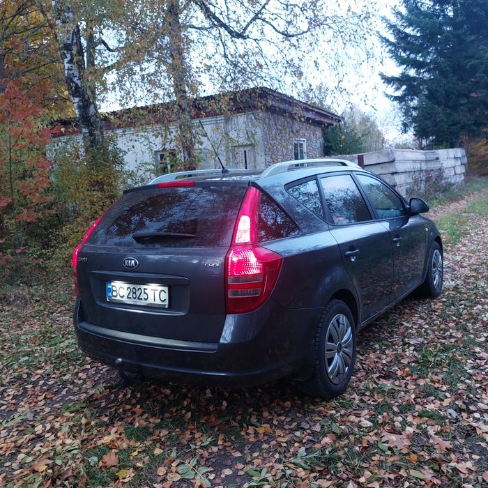 KIA CEED  1.6 CRDI 16V 2008