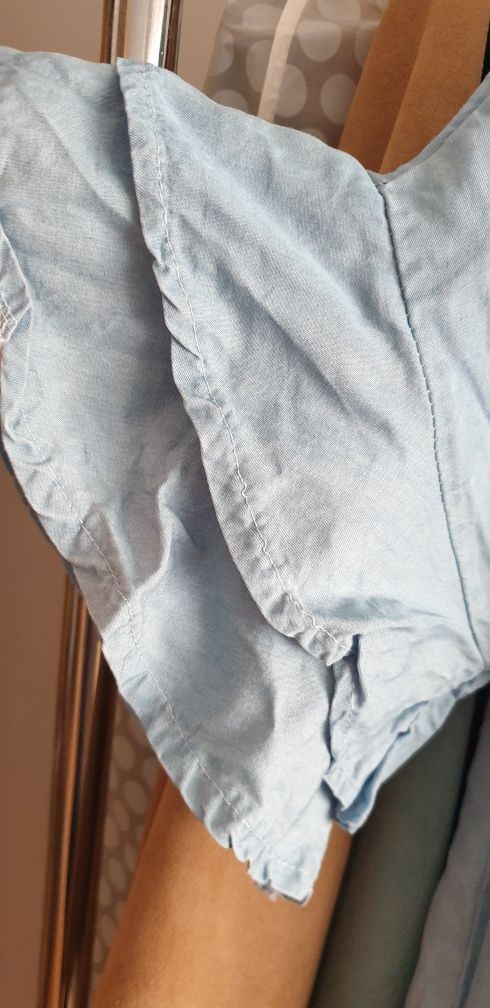Blusa estilo ganga fina