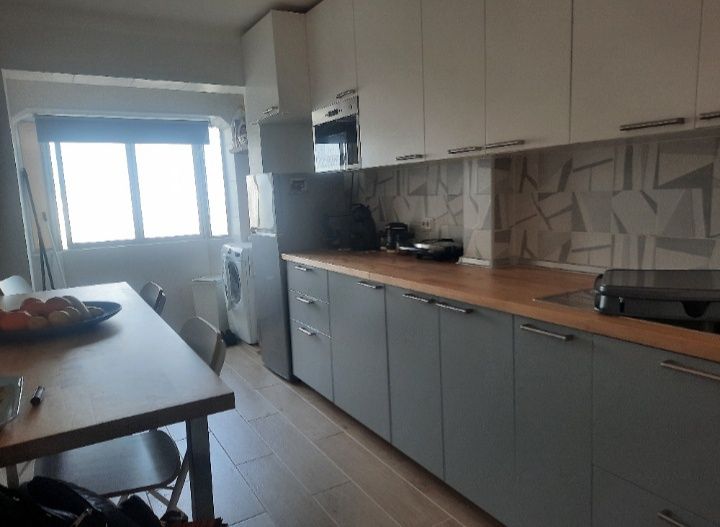Arrendamento de um quarto, em Olhão.