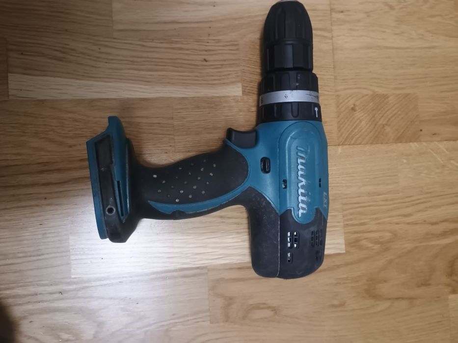 Wkrętarka Makita BHP 453