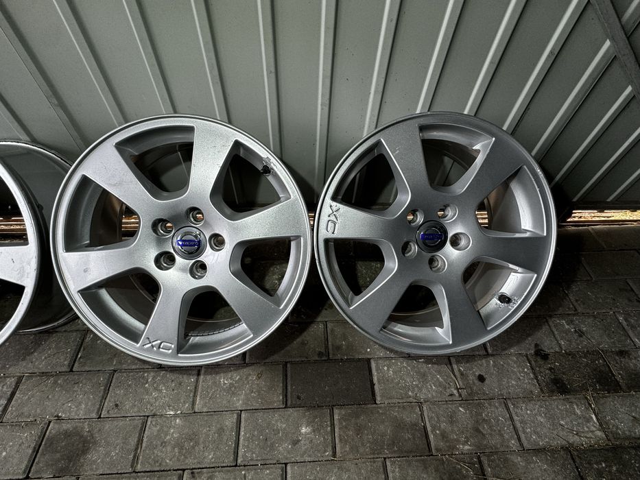 Felgi aluminiowe 17 Volvo 5x108 XC60 XC70 V60 S60 V70  ALUMY