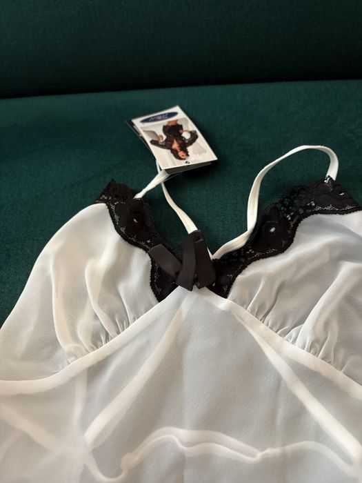 Komplet bielizny koszulka i majtki