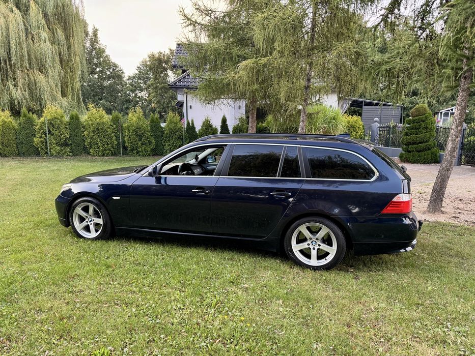 BMW 530i 272km 2007r touring manual zadbany 2 kpl kol zamiana