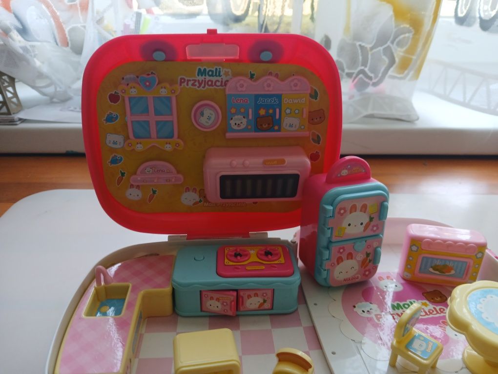 Kuchenka domek dla małych laleczek